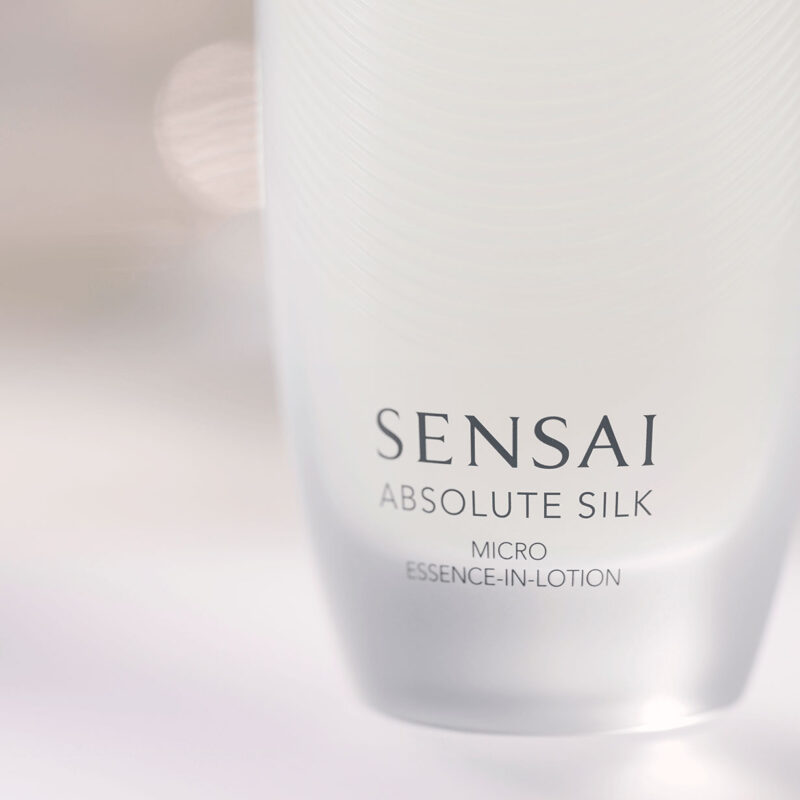 MICRO ESSENCE-IN-LOTION 125ml - Sensai